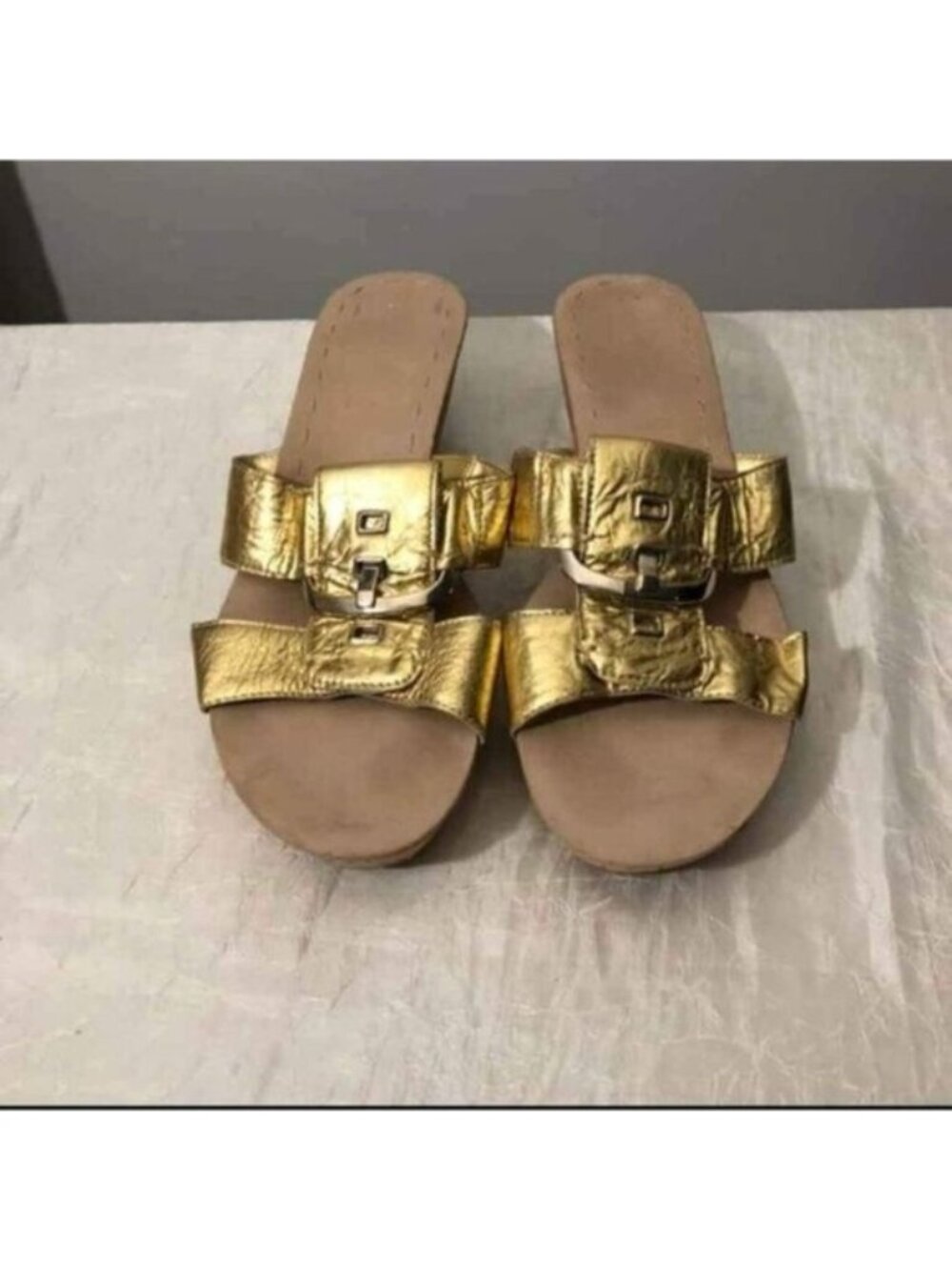 Nine West Sz 9 Gold Platform Sandals -BUNDLE & SAVE 30%